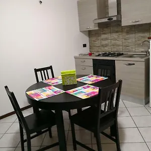  Appartamento Borgo Volciano Garda App.2