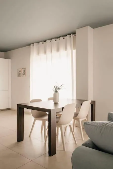 Casa vacanze La Casa Di Dino Villa Roe Italia